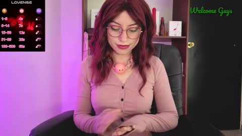 Sabrina online show from 02/16/26, 12:40