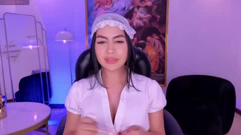 Sabrina M  online show from 07/02/26, 08:04