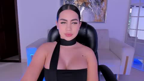 Sabrina M  online show from 07/15/26, 08:25