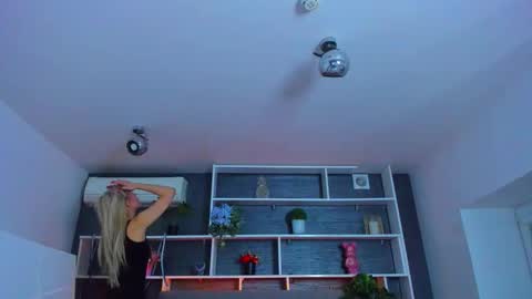 Sabrina online show from 02/28/26, 06:31