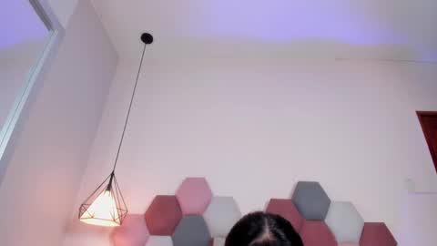 Sabrina Warren online show from 04/15/26, 07:58