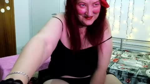 SabrinaXlovess online show from 05/15/26, 06:59