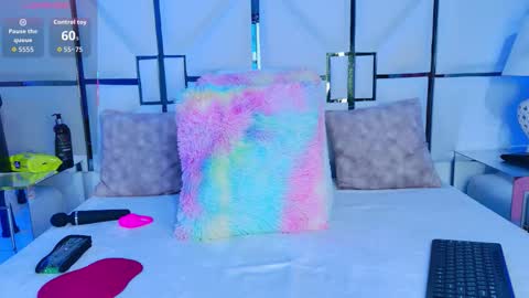 Sabrinna online show from 11/21/25, 07:12