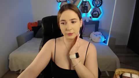Sabrina Violet online show from 02/18/25, 09:10