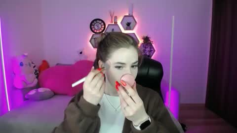 Snapshot of sabrinviolet chatting on 04/29/26, 08:07 Sabrina Violet online show from 04/29/26, 08:07