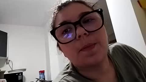 sacgina18 online show from 10/05/25, 08:29