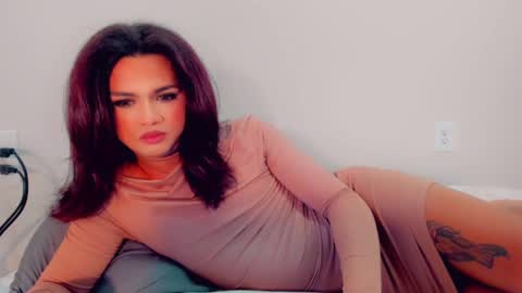 Snapshot of sacha_candy chatting on 02/08/25, 07:59 Sacha online show from 02/08/25, 07:59