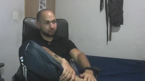 sachiel_moi online show from 01/05/25, 12:31