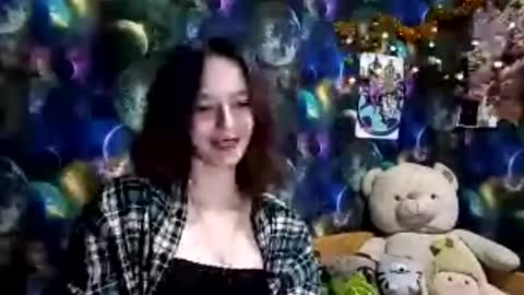 Adele online show from 03/28/26, 08:14