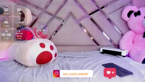 Snapshot of sadashi_moon chatting on 09/25/25, 01:20 online show from 09/25/25, 01:20