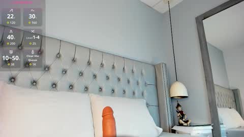       online show from 02/15/26, 07:43