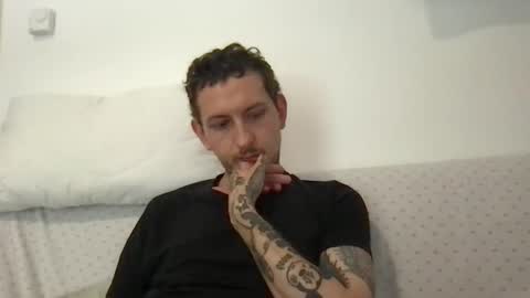 Snapshot of sadcockxxx chatting on 04/30/26, 02:01 sadcockxxx online show from 04/30/26, 02:01