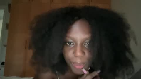 Snapshot of sade991803 chatting on 05/04/26, 10:22 Onika online show from 05/04/26, 10:22