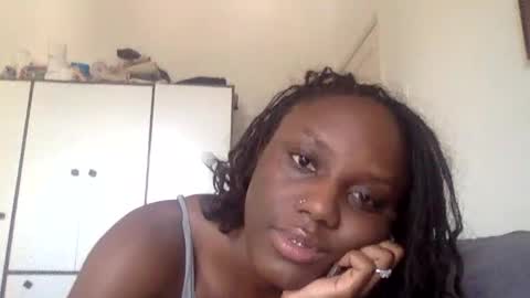 Snapshot of sade991803 chatting on 07/12/26, 12:29 Onika online show from 07/12/26, 12:29