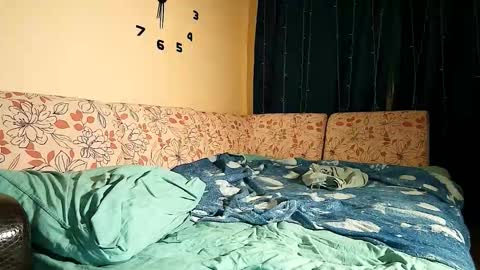 pluto online show from 02/21/26, 01:28