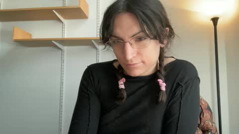 Sadie online show from 02/12/25, 05:05