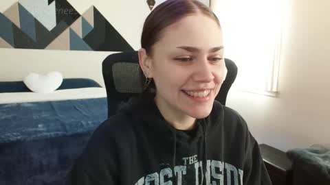 Snapshot of sadierenee96 chatting on 03/06/25, 08:16 Sadie Renee online show from 03/06/25, 08:16