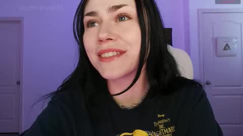 Snapshot of sadierenee96 chatting on 10/09/25, 10:52 Sadie Renee online show from 10/09/25, 10:52