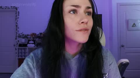 Snapshot of sadierenee96 chatting on 10/31/25, 12:00 Sadie Renee online show from 10/31/25, 12:00