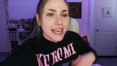 Snapshot of sadierenee96 chatting on 11/04/25, 01:16 Sadie Renee online show from 11/04/25, 01:16