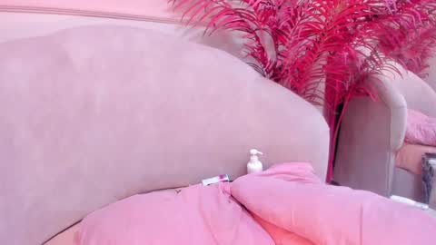 Mara online show from 12/31/24, 07:20