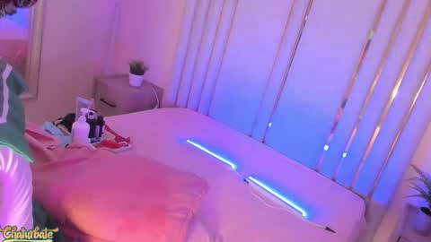 Mara online show from 11/10/25, 04:11