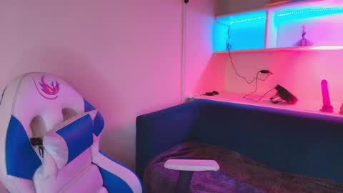 Cami online show from 10/04/25, 07:01