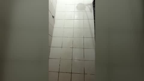 safadeenho0811 online show from 02/09/26, 10:41