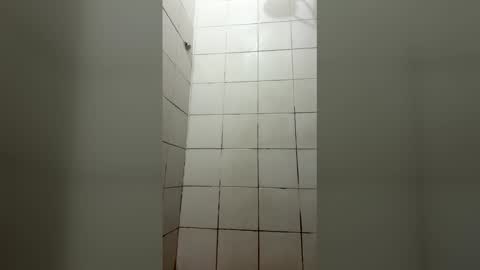 safadeenho0811 online show from 02/14/26, 12:46