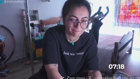 Safa online show from 01/15/25, 04:32