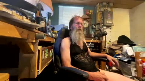 safety_fist online show from 01/07/25, 08:52