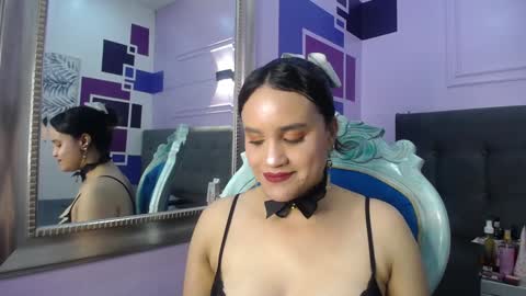 SafiroSky online show from 12/19/24, 03:40