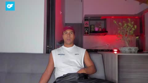 Snapshot of sag_1998 chatting on 02/07/25, 04:06 Sag online show from 02/07/25, 04:06