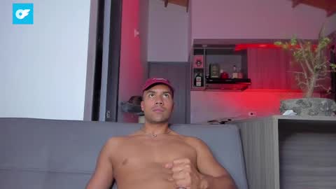 Snapshot of sag_1998 chatting on 03/04/25, 09:40 Sag online show from 03/04/25, 09:40