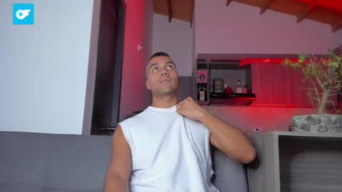 Snapshot of sag_1998 chatting on 03/07/25, 04:35 Sag online show from 03/07/25, 04:35