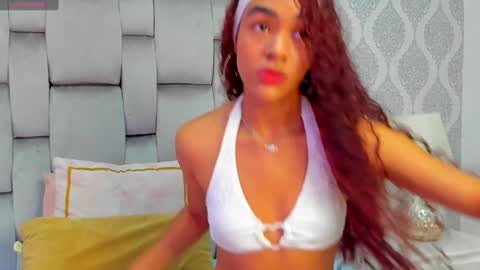 Snapshot of sagitariuuuss chatting on 12/29/24, 11:29 Cattleya online show from 12/29/24, 11:29