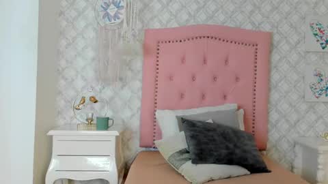 Snapshot of sagitariuuuss chatting on 03/04/25, 11:40 Cattleya online show from 03/04/25, 11:40