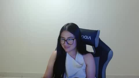 Sahaliefox  online show from 02/19/26, 06:26