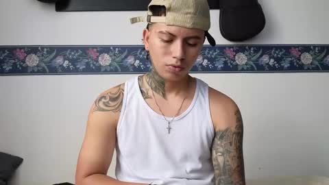 Sahara y Thiago online show from 02/12/26, 02:34