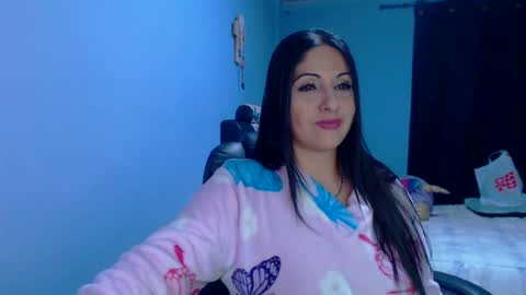 Snapshot of sahotlove1 chatting on 07/29/26, 03:15 Karina online show from 07/29/26, 03:15