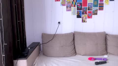 Sofia online show from 02/12/25, 10:03