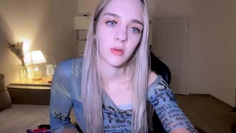 Sofia online show from 02/19/25, 05:06