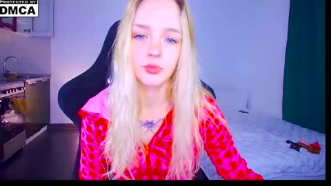 Sofia online show from 05/30/26, 03:58