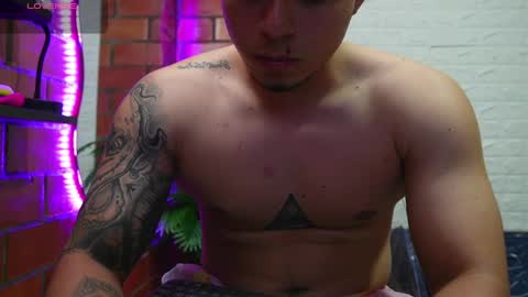 sainix_ online show from 04/09/26, 06:19