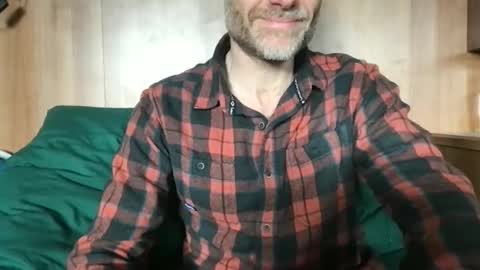 saint009 online show from 03/30/26, 02:18