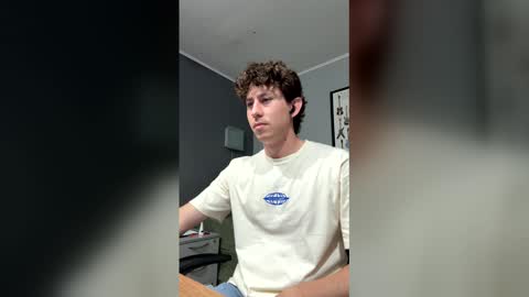 Snapshot of saint_nott chatting on 04/25/26, 10:29 saint_nott online show from 04/25/26, 10:29