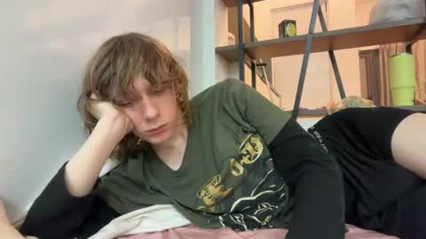 saintfawn online show from 04/17/26, 03:04