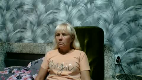 sakura_blonde online show from 10/14/25, 03:46