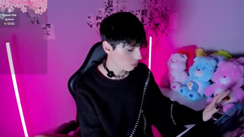 Kitty     online show from 04/29/26, 03:10