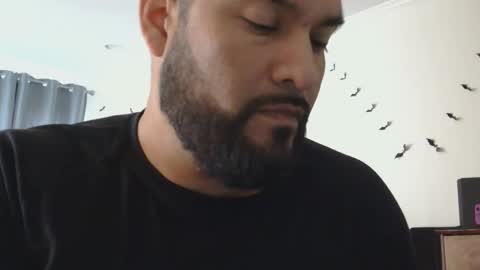 sal cumplaciente online show from 10/22/25, 05:45